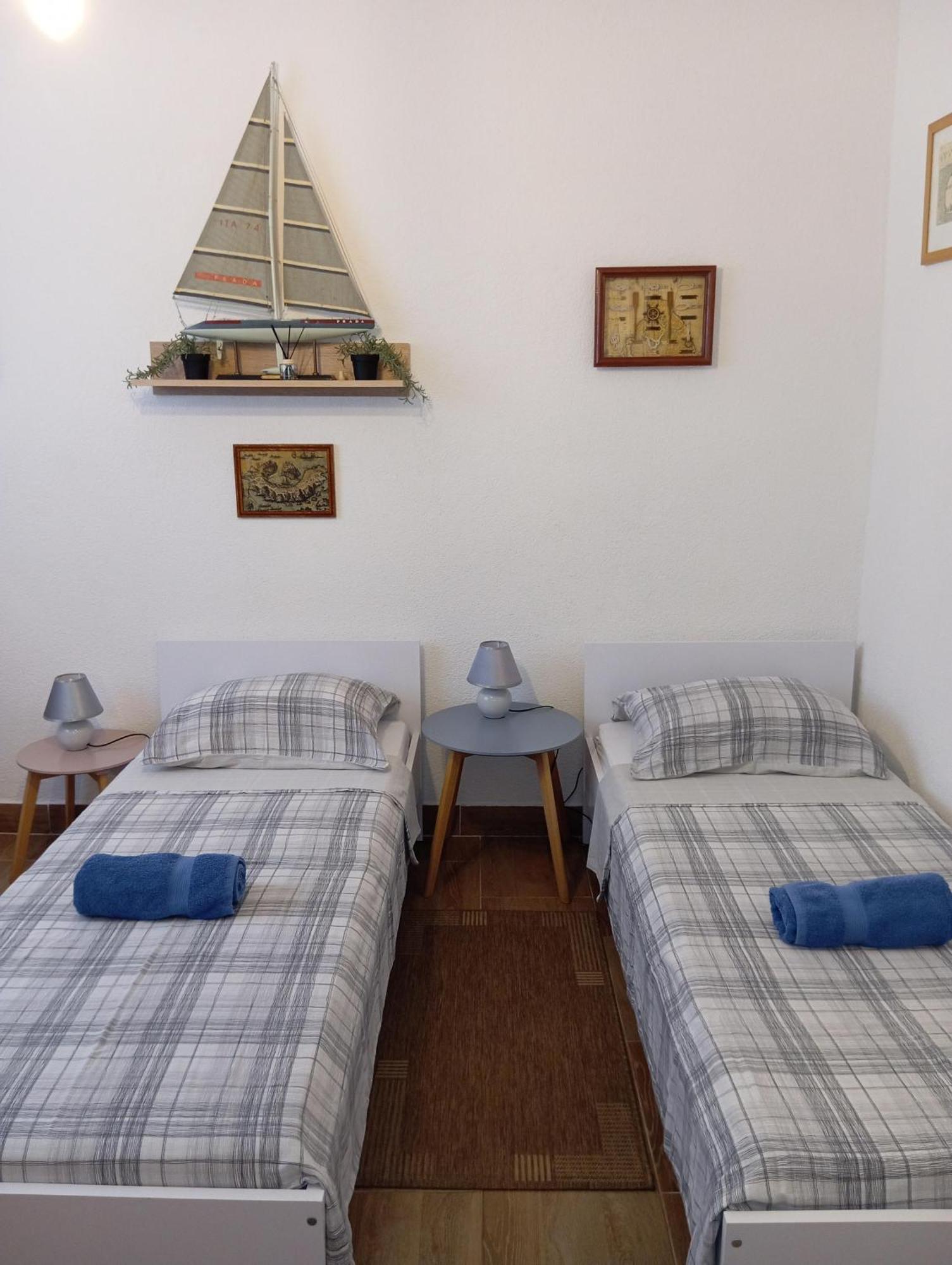 Adriatica Apartments Skrljevo Esterno foto